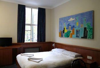 Montana Excel Hotel London Bagian luar foto